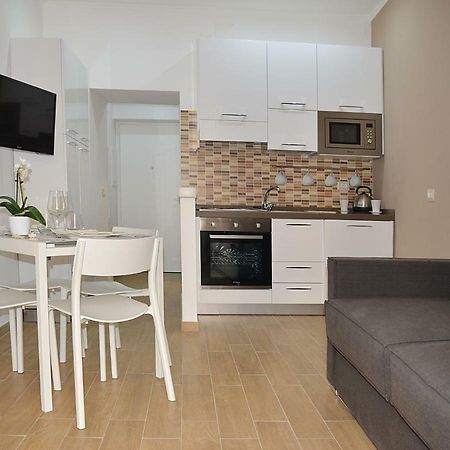 Via Toledo 51 Apartment Naples Exterior photo